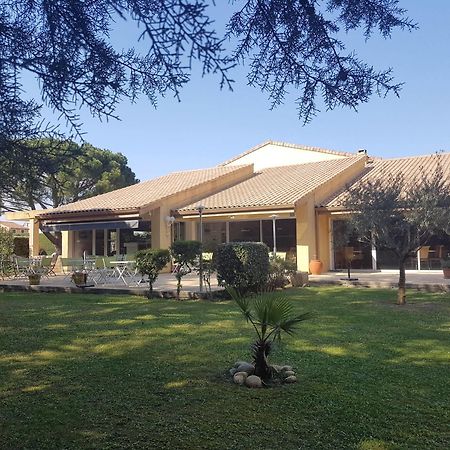Hotel Restaurant Le Mas De L'Olivier Pont-Saint-Esprit Ngoại thất bức ảnh