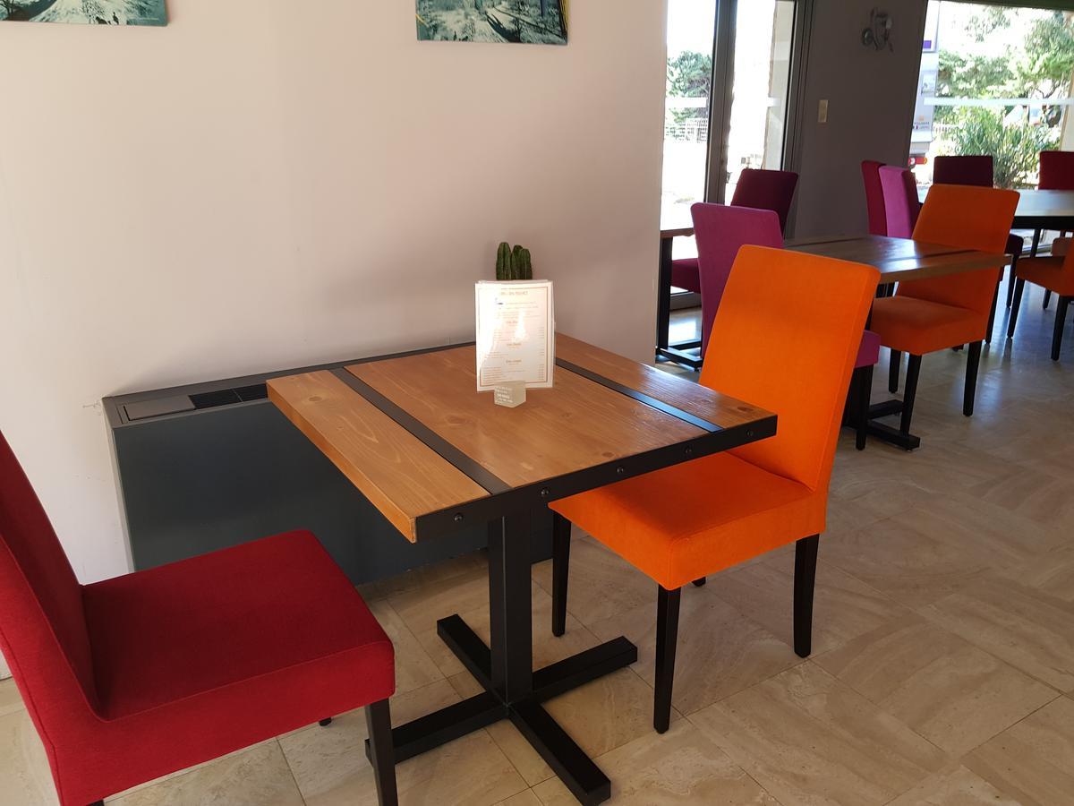 Hotel Restaurant Le Mas De L'Olivier Pont-Saint-Esprit Ngoại thất bức ảnh