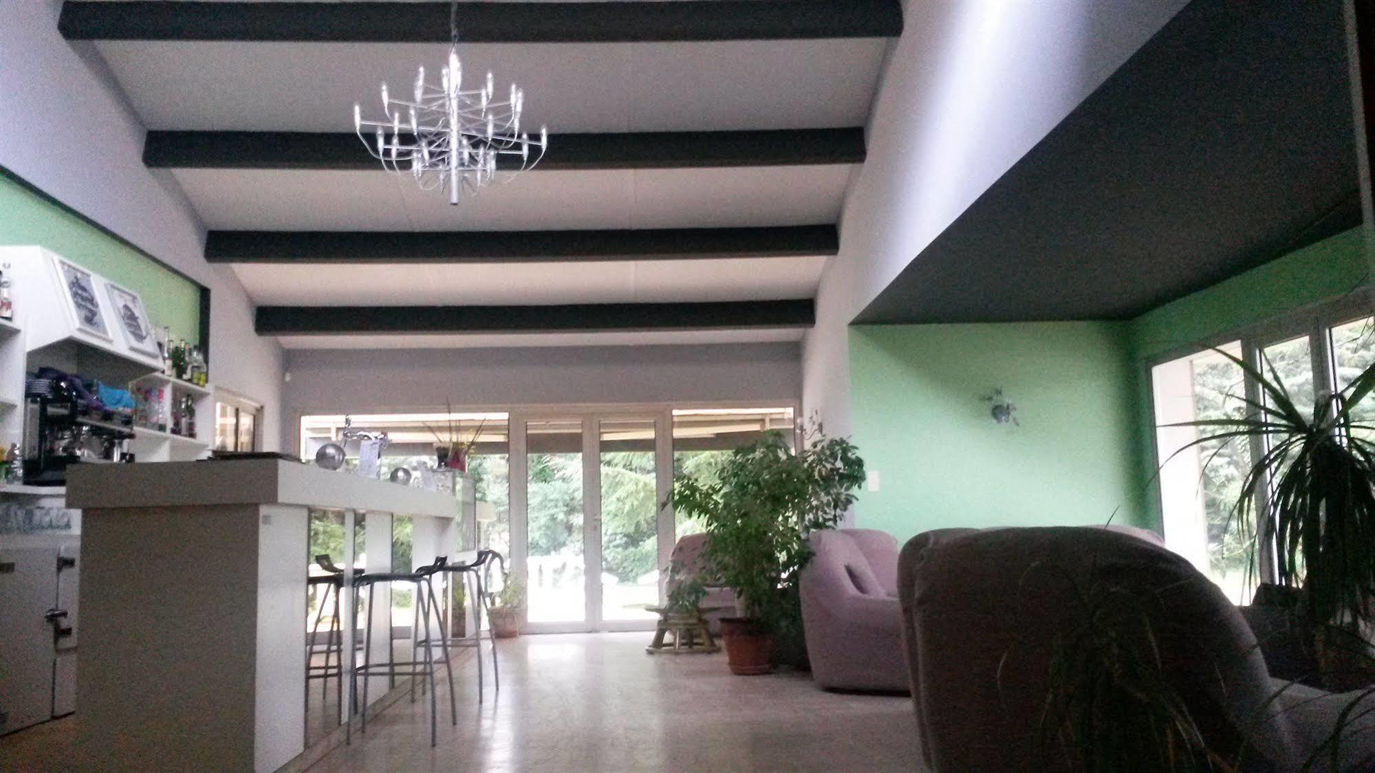 Hotel Restaurant Le Mas De L'Olivier Pont-Saint-Esprit Ngoại thất bức ảnh